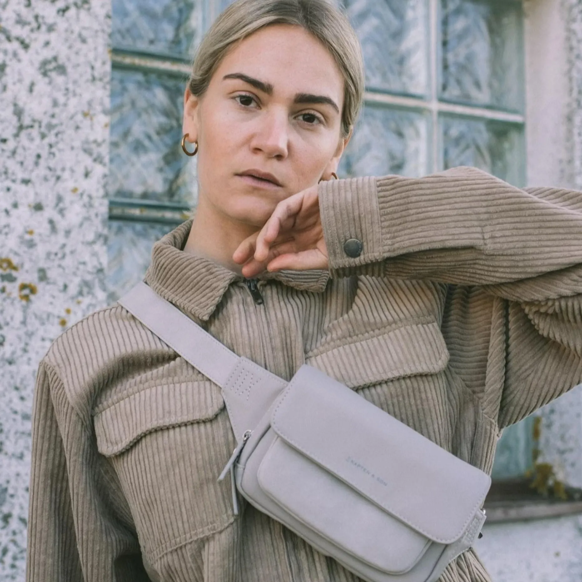 Kapten & Son Bauchtasche Visby - Oyster