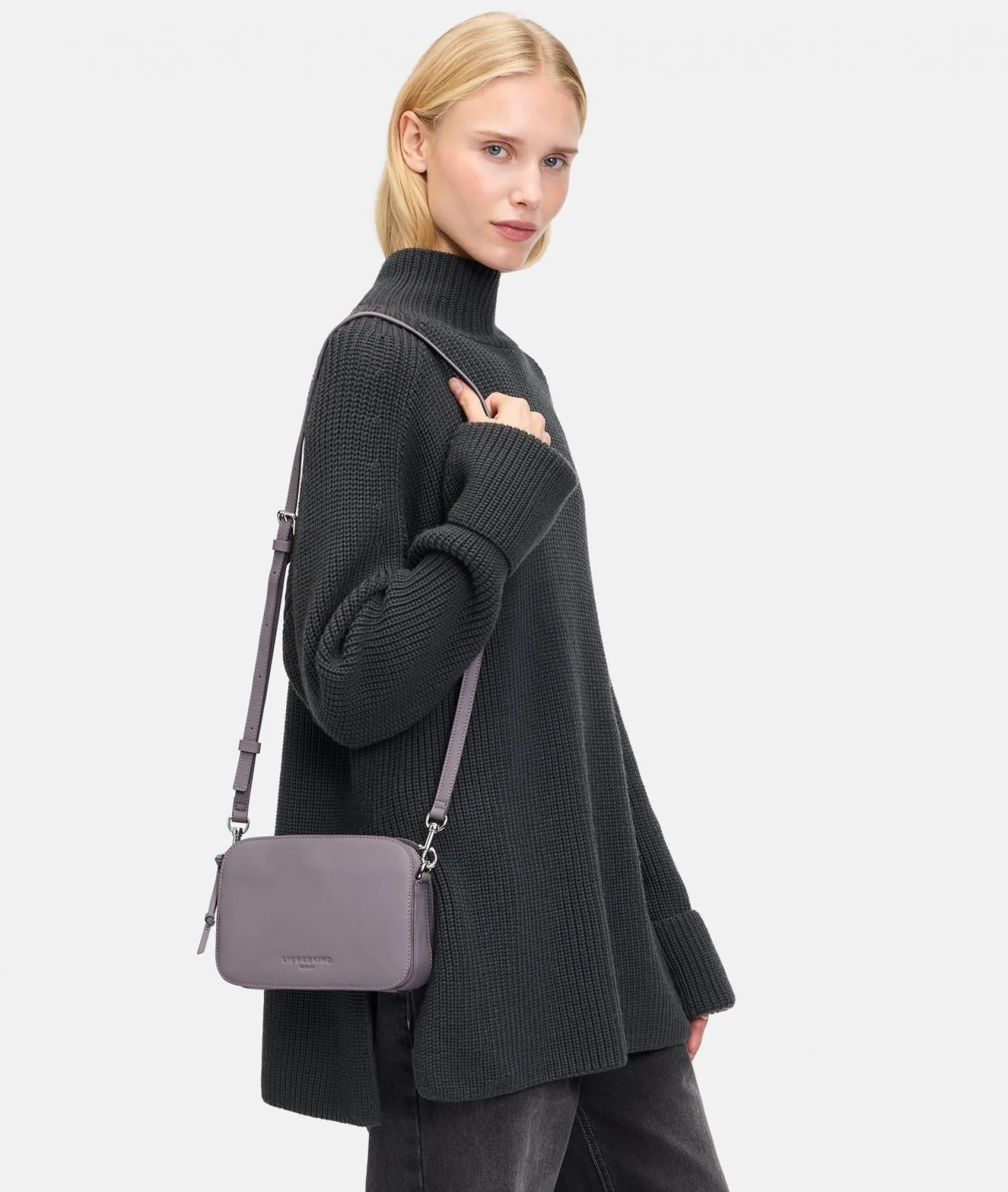 Liebeskind Berlin Umhängetasche Crossbody anemone